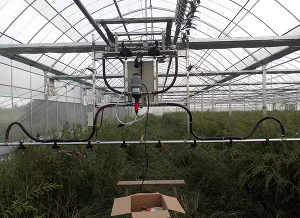 噴灌機(jī)在溫室大棚中工作會(huì)帶來(lái)哪些好處？